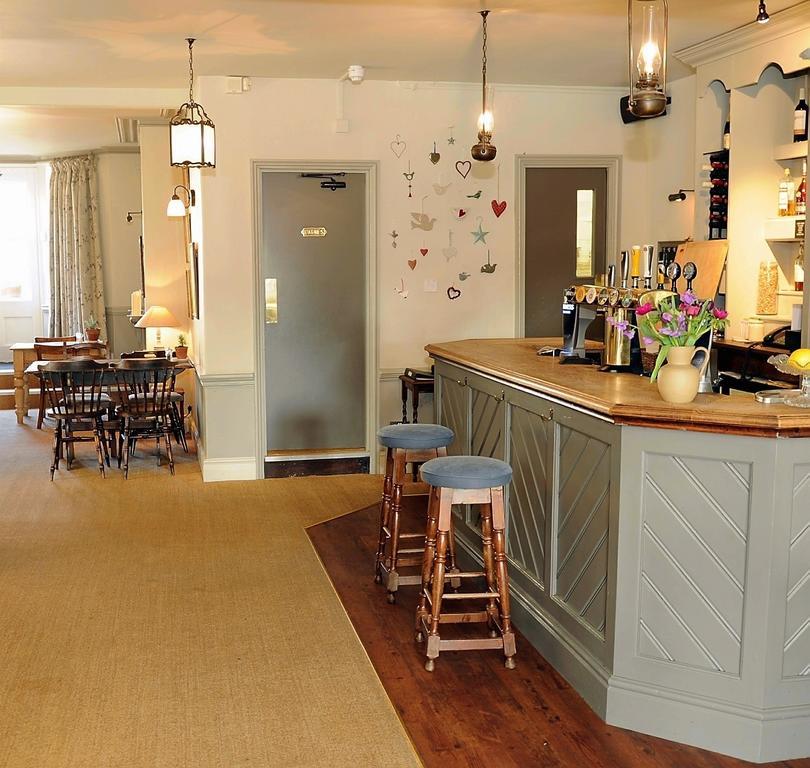 The Falcon Inn 페인즈윅 외부 사진
