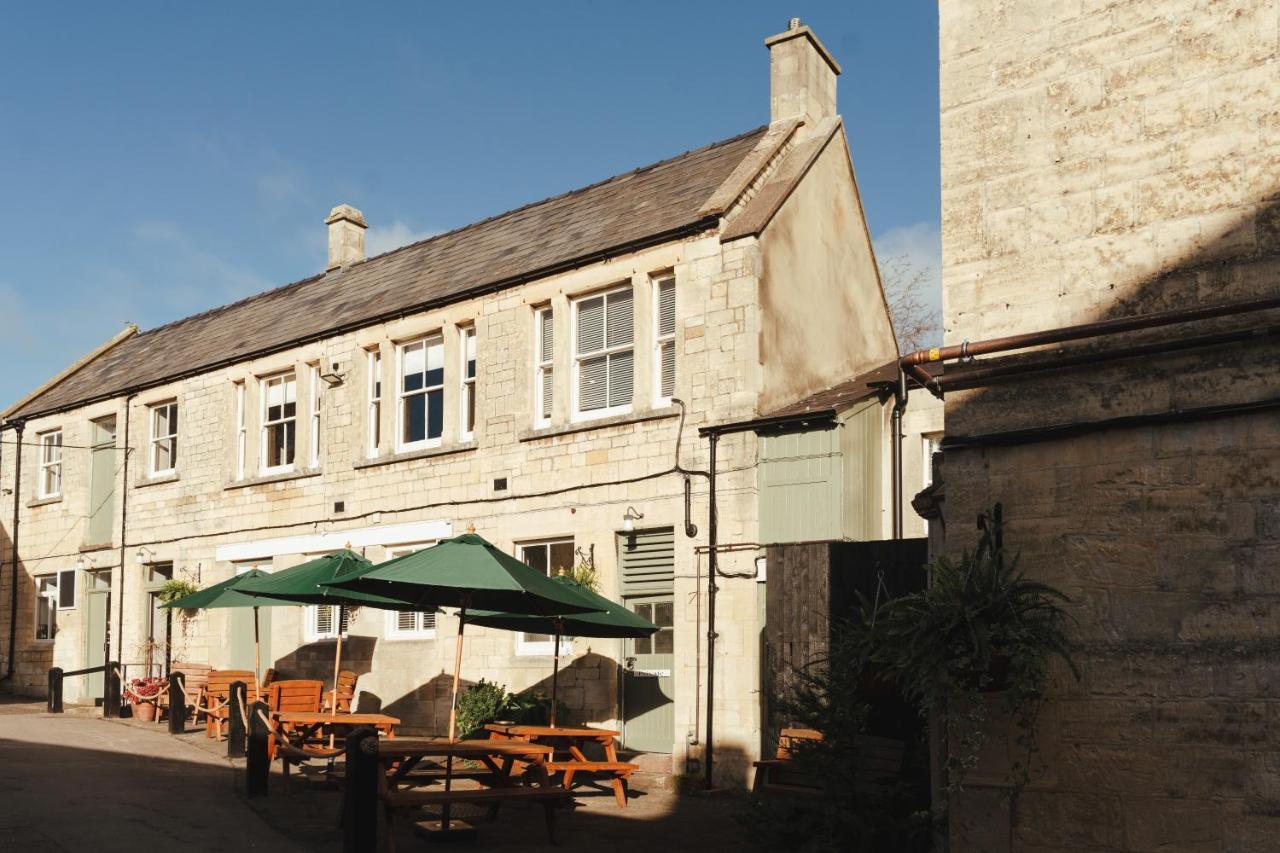 The Falcon Inn 페인즈윅 외부 사진